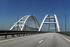 Подробнее о статье Крымский мост перекрыли для автомобилей